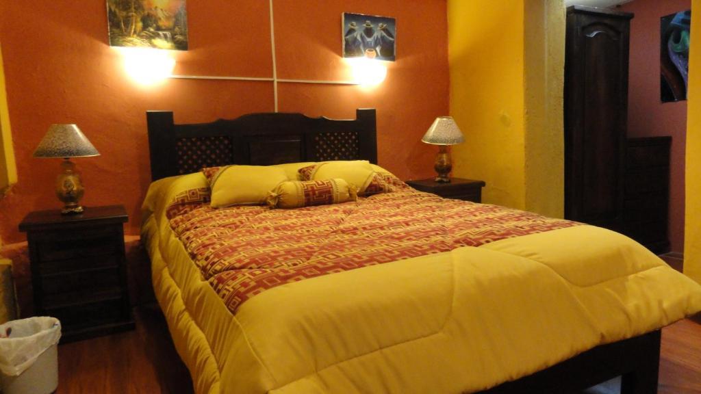 Hostal Del Piamonte Quito Exterior photo