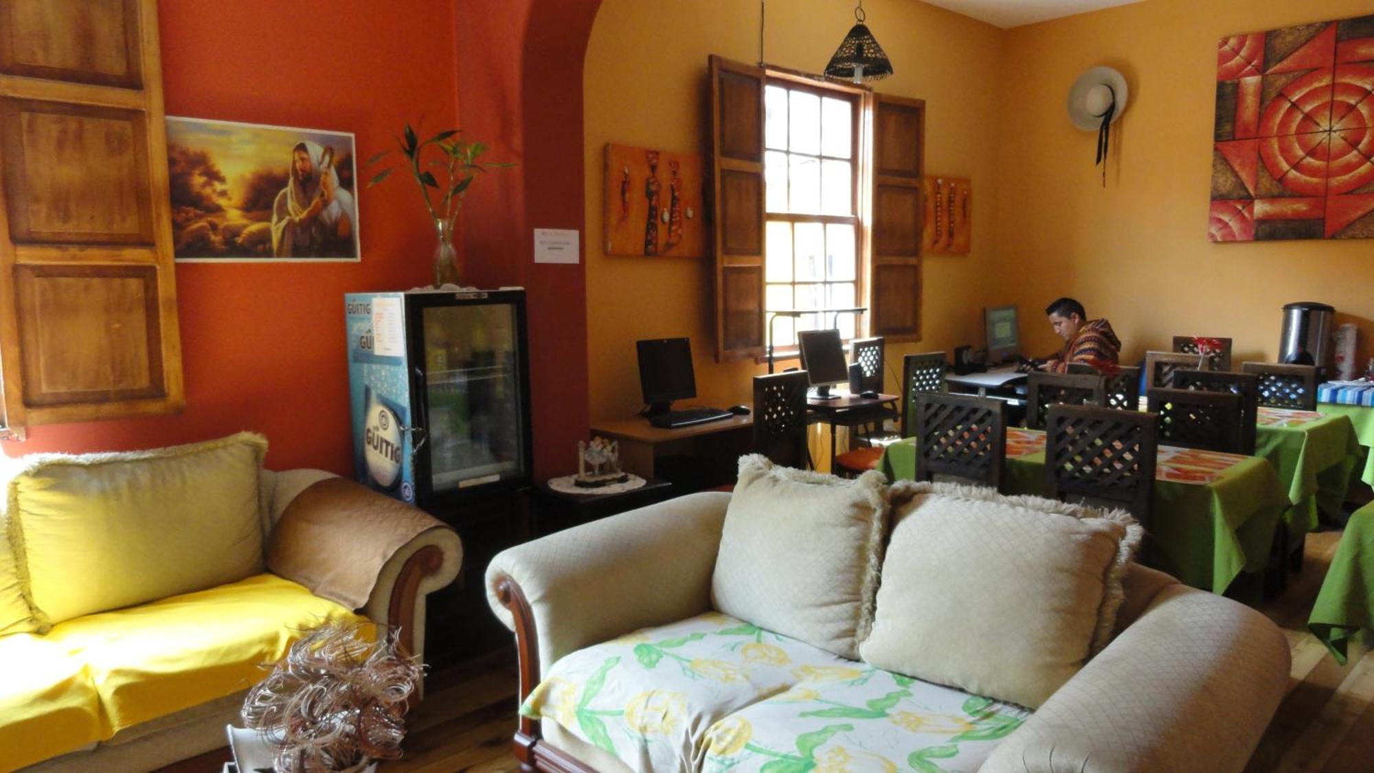 Hostal Del Piamonte Quito Exterior photo