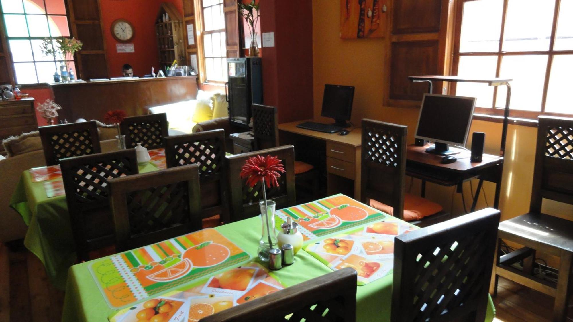 Hostal Del Piamonte Quito Exterior photo