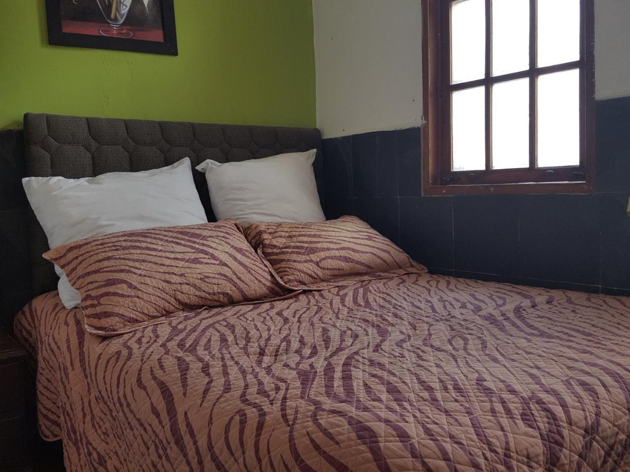 Hostal Del Piamonte Quito Exterior photo